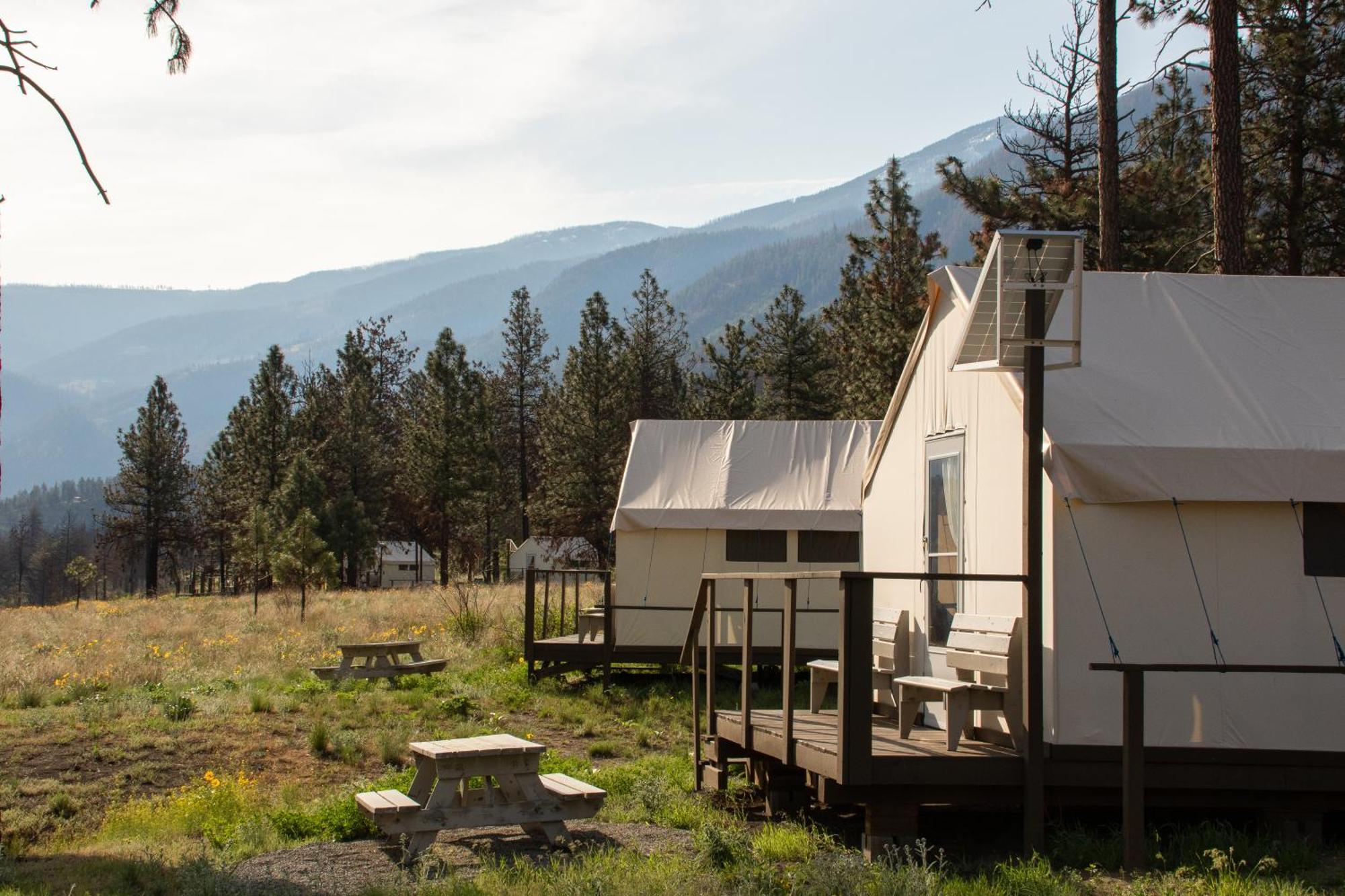 Kumsheen Rafting Resort Lytton Exterior foto